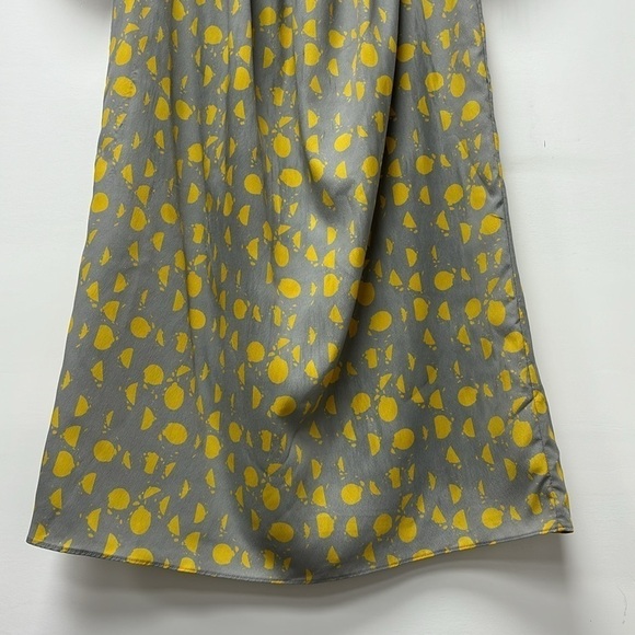 Mossimo Gray and yellow women's dress size XS short and loose dress. - Picture 11 of 13